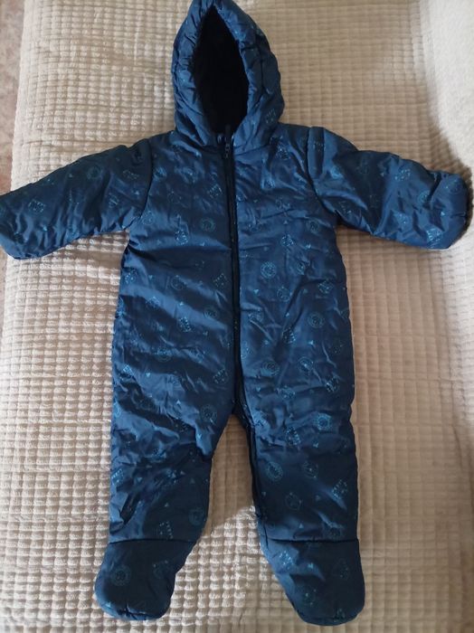 Продам детский комбинезон