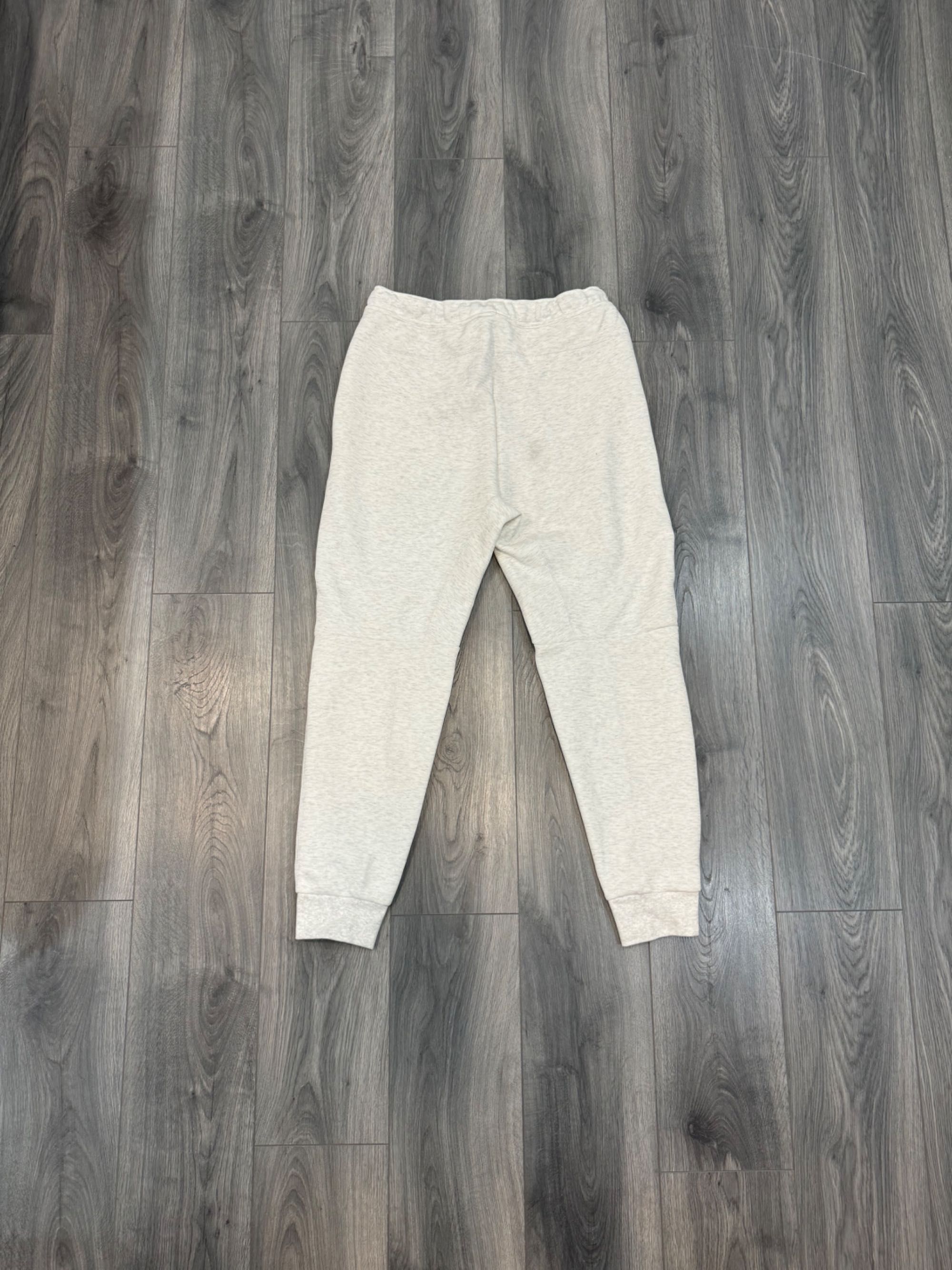 Nike tech fleece pants