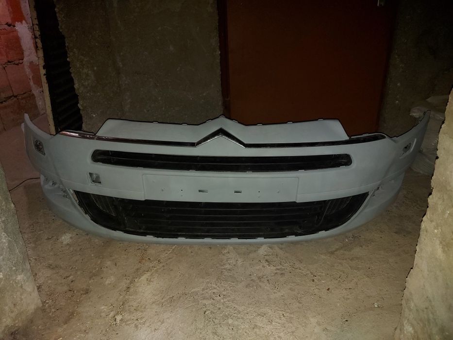Предна броня Citroen C5 X7