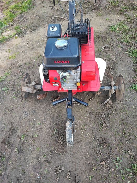 Motosapă, motocultor
