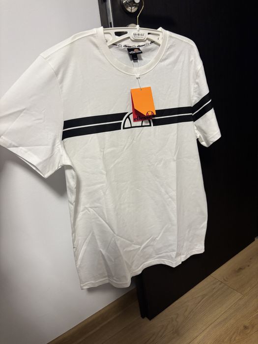 Tricou Ellesse Original - Nou cu eticheta - Marimea M Alb Barbati