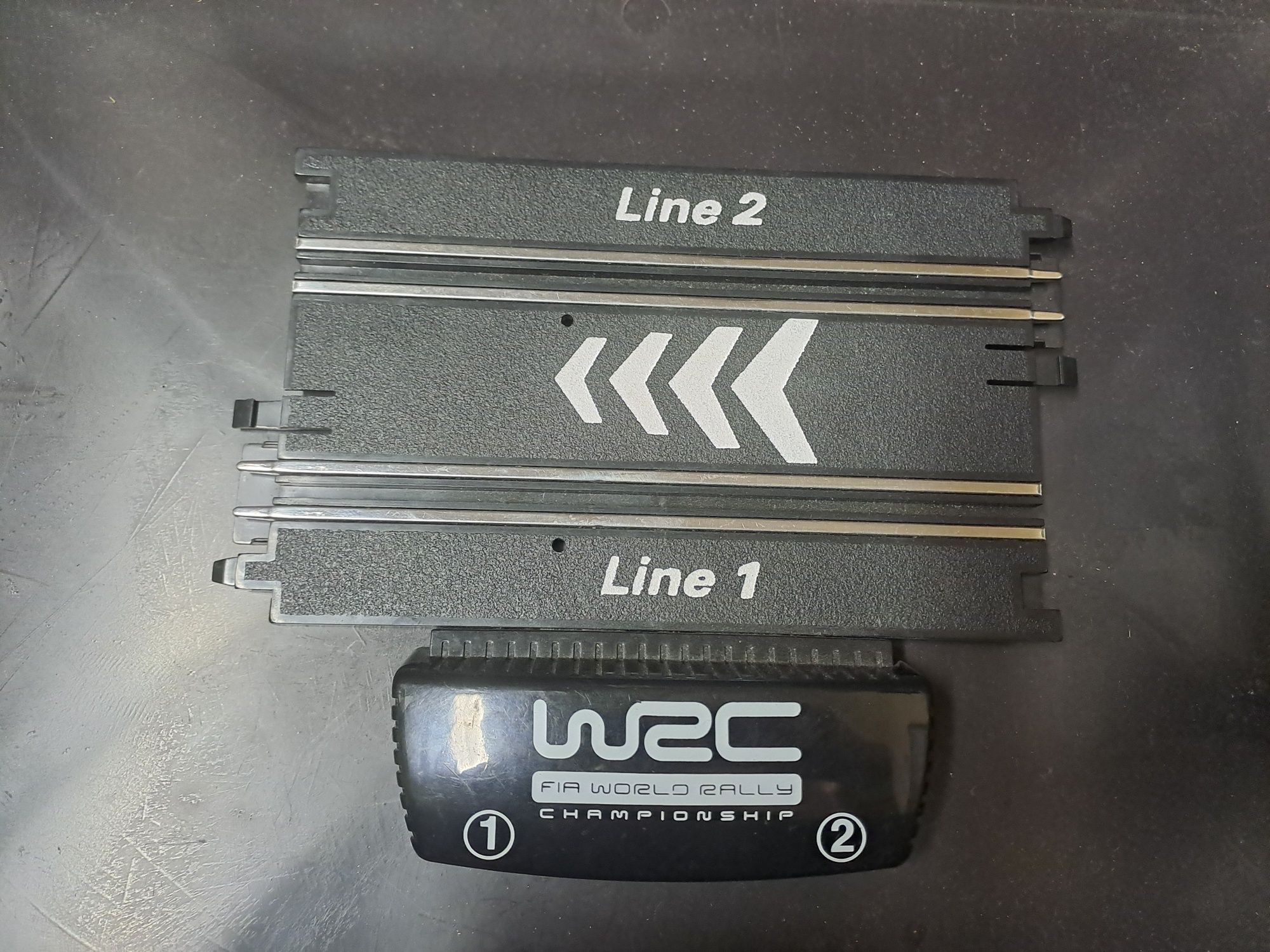 Писта WRC с четири варианта и две колички
