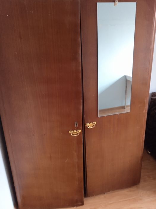 Шкаф старинный ретро