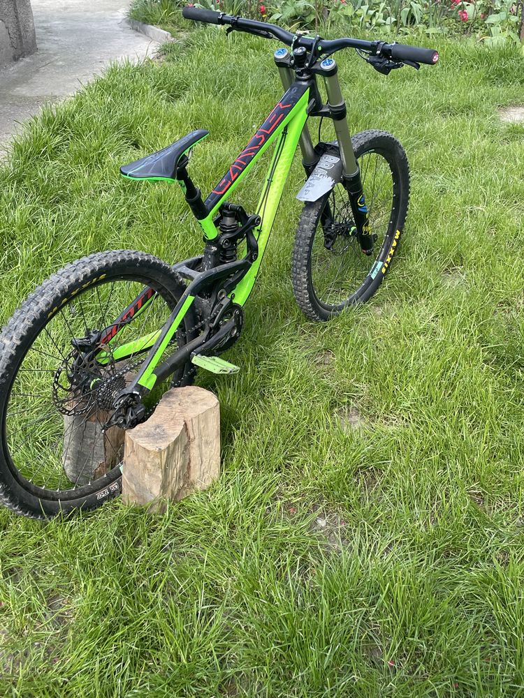 Vand/Schimb cu enduro full Scott Gambler 720 Cu Acte