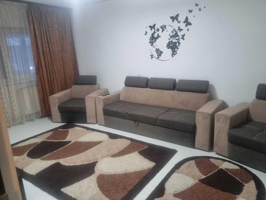 inchiriez ap regim hotelier 3 camere decomandate centru