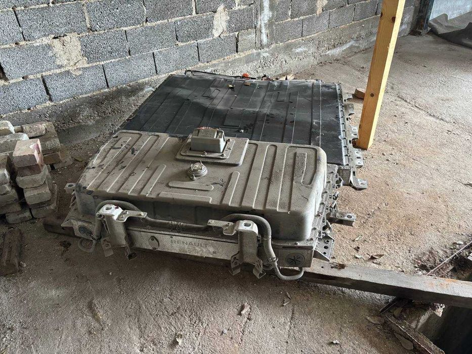 батерия от електрически автомобил рено меган е тех 60кв