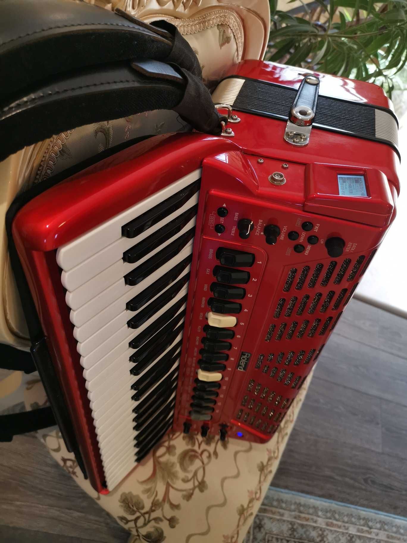 Bijuterie Acordeon Electronic Roland Fr7-Red/Pas Facut/Mufa Midi