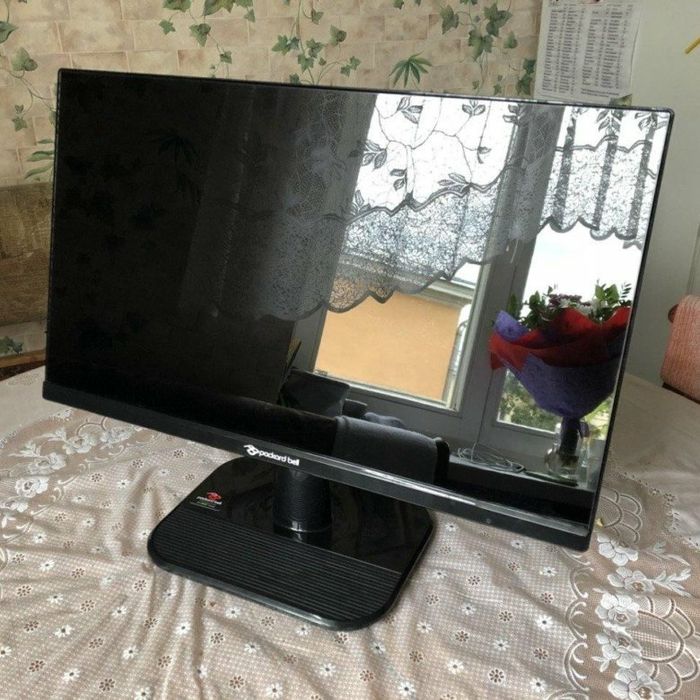 Acer Packard Bell Maestro 226DXBD