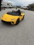 Детска Акумулаторна кола Lamborghini Huracan