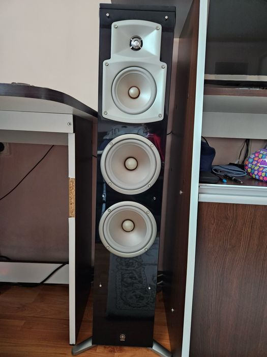 Amplificator Yamaha AS 500 Boxe standfloor Yamaha NS 555