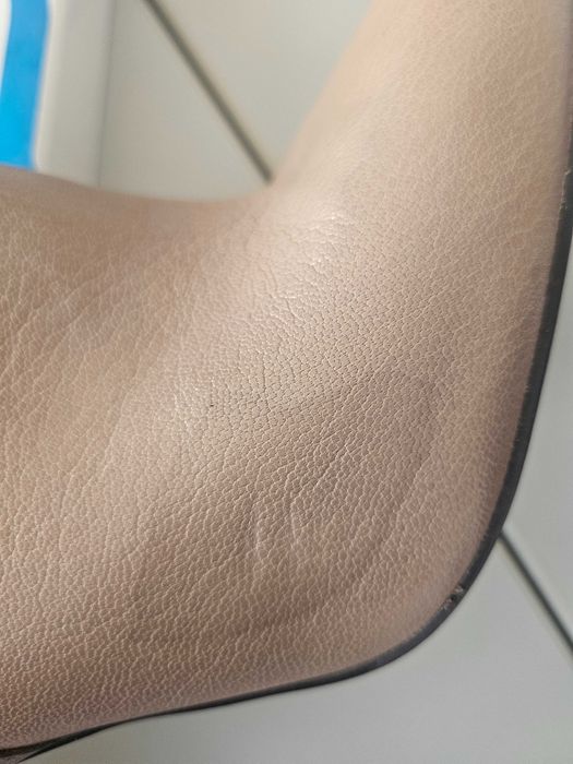 Нови кожени боти Guess