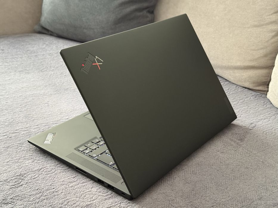 16’QHD IPS/i7-11800H/Thinkpad X1 Extreme/RTX 3050Ti/64GB DDR4/512GB