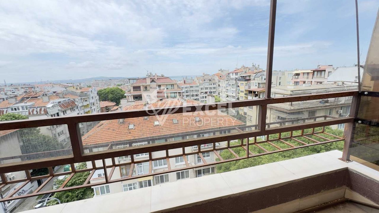 Продава се Двустаен апартамент в к.к. Слънчев бряг - 92 кв.м за 1957 €/кв.м - Снимка #21