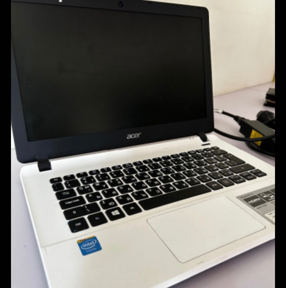 Лаптоп Acer aspire ES 13