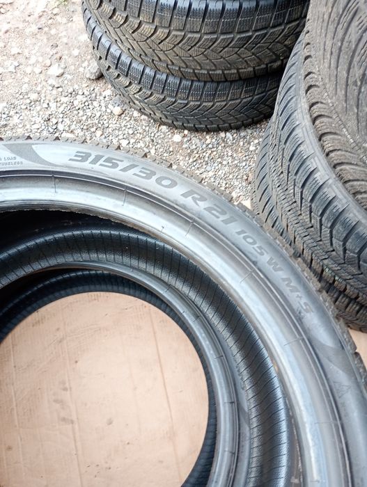 315/30/21 Pirelli 2бр