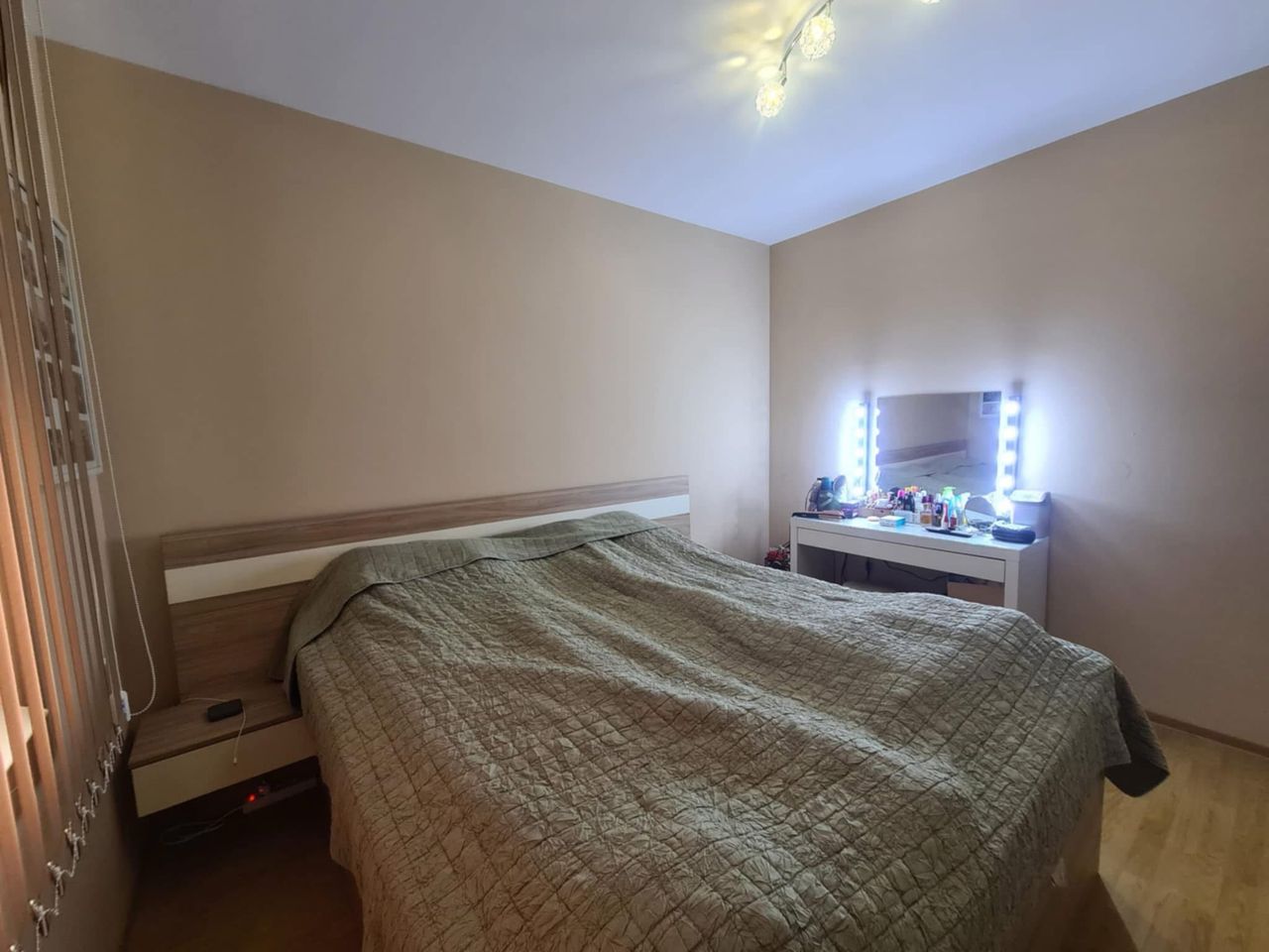 Продава се Тристаен апартамент в Хасково, Любен Каравелов - 84 кв.м за 1002 €/кв.м - Снимка #5