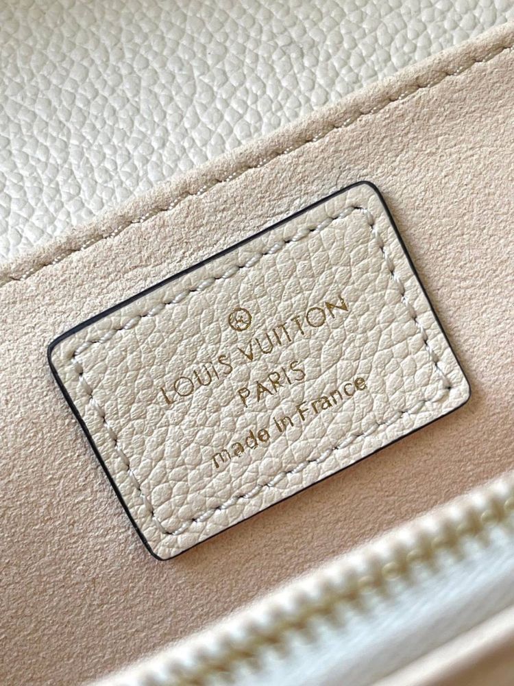 Geanta Louis Vuitton Pochette Metis