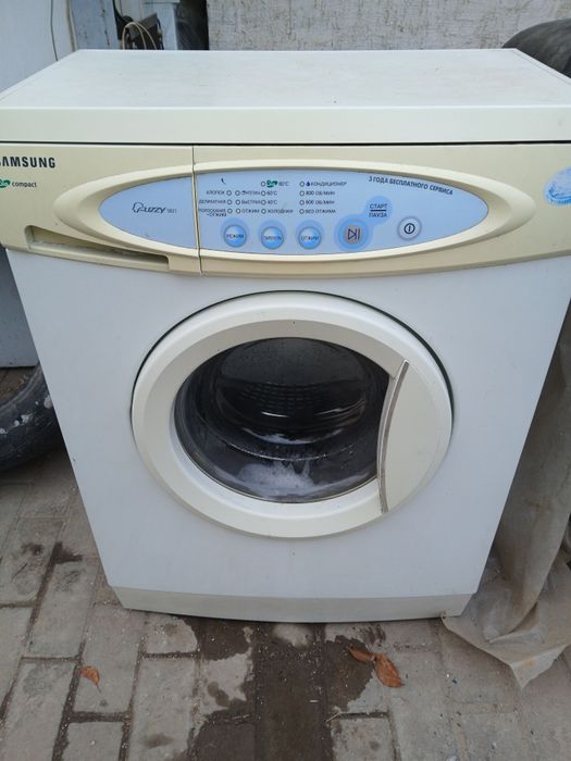 Самсунг 3,5кг стиралка.