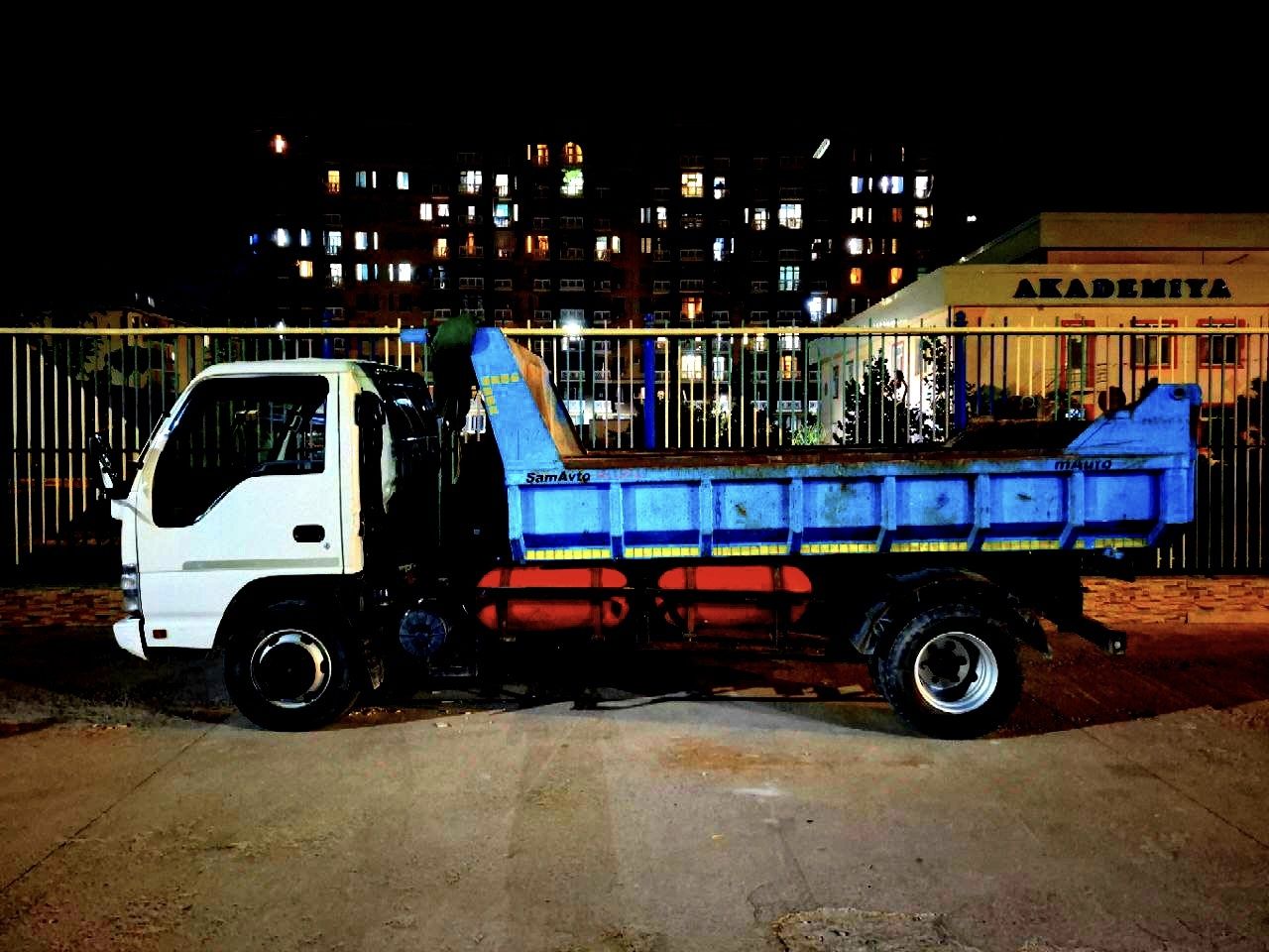 Isuzu samasval zavòtskòy