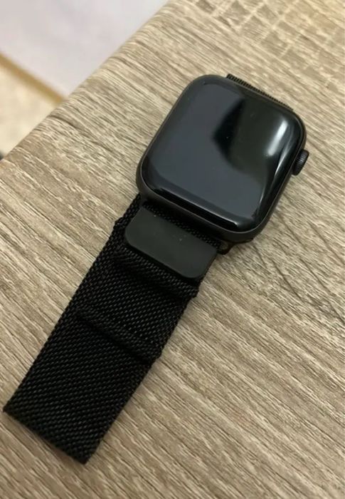 часы apple watch SE 44mm