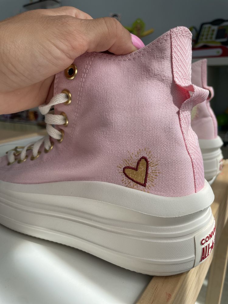 Кецове Converse CHUCK TAYLOR all stars