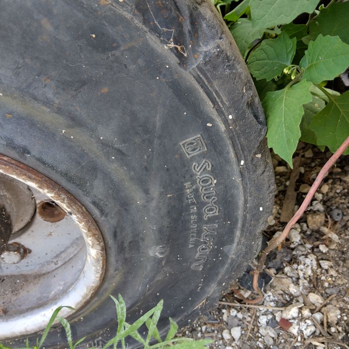 Бандажни гуми с джанти от мотокар Кларк Clark 6.50 x 10 и 7.00 - 12