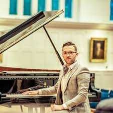 Lecții de pian pentru copii și adulți – începători sau avansați