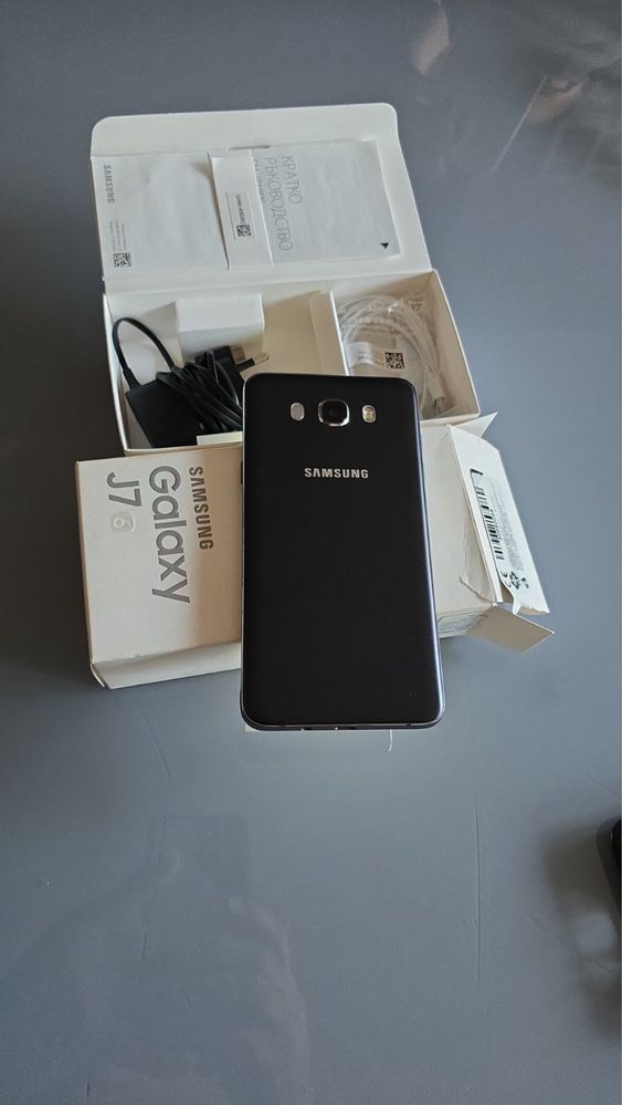 Samsung J7 2016