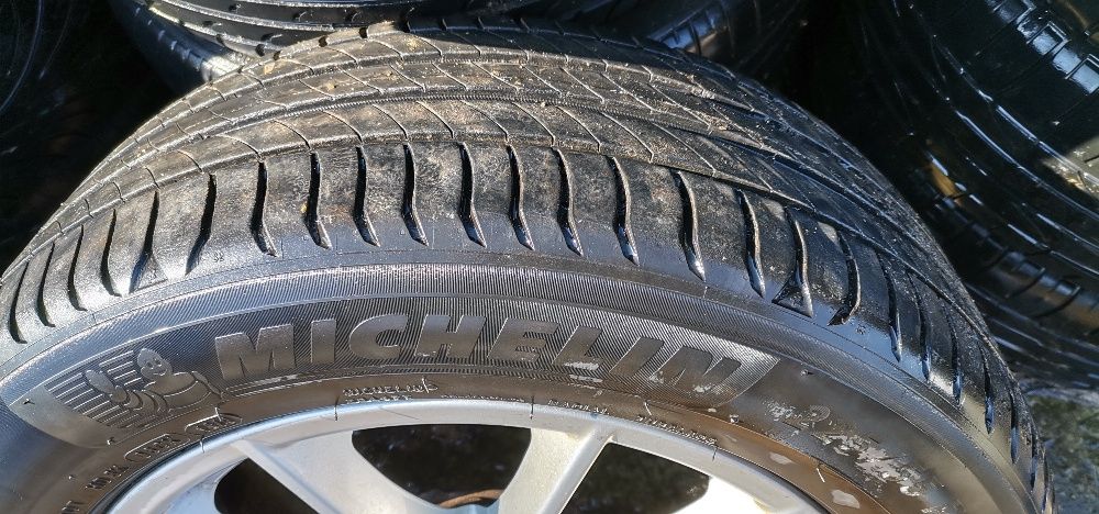 Jante Aliaj BMW Seria 5 G30 G31 R17 7,5 J X 17 H2 ET 27 Cod 6868217