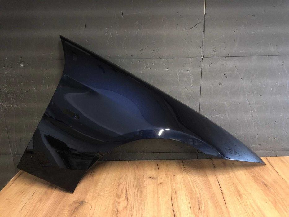 Aripa Fata Dreapta BMW E90 E91 An 2005-2008 (A35 (Albastru))