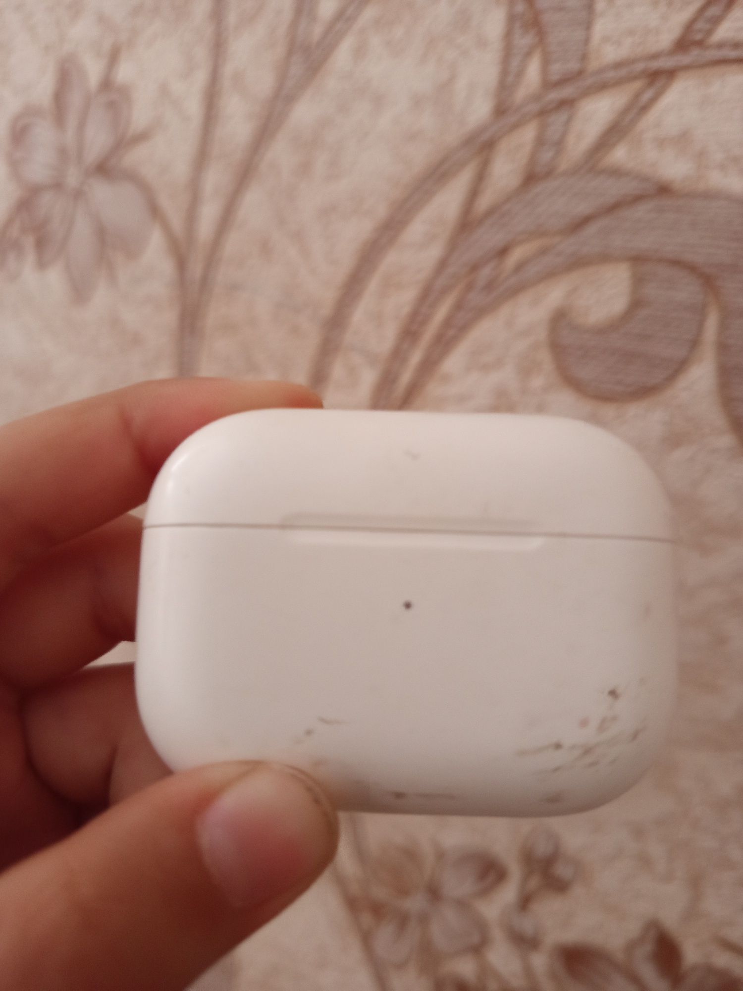 Airpods pro 1 құлағы жасамайт