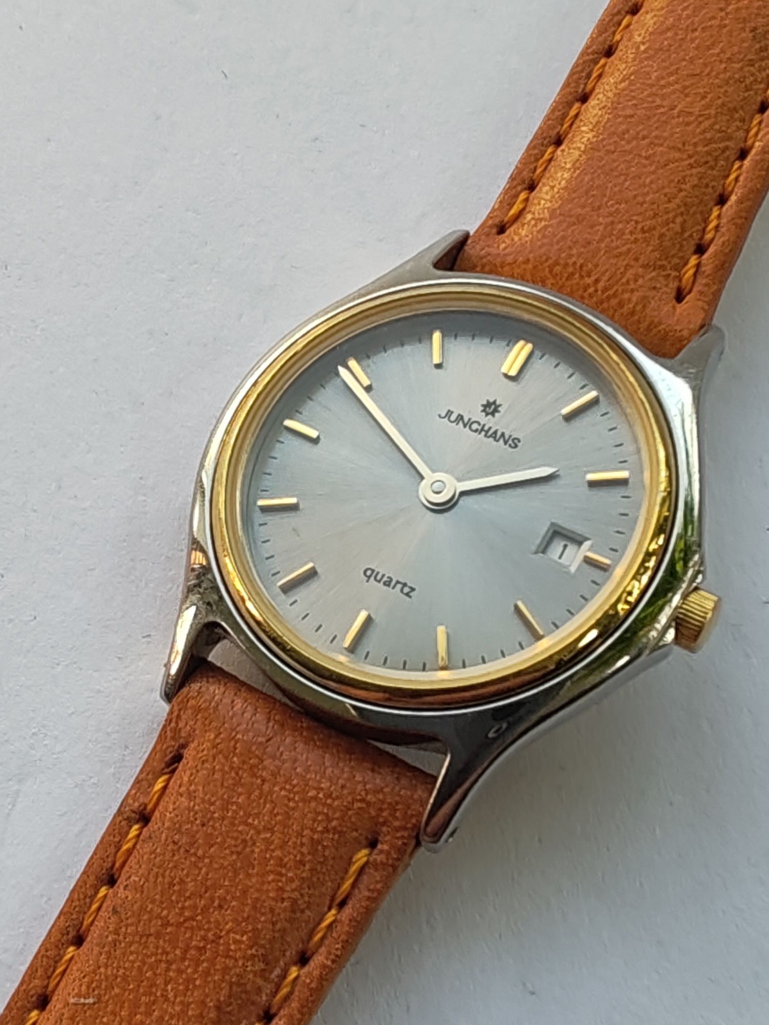 Ceas Junghans Quartz ETA 7 rubine - 26,5 mm- Dama