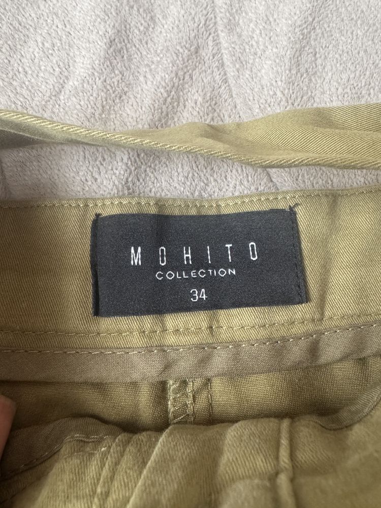 Миди пола Mohito в цвят каки, размер 34