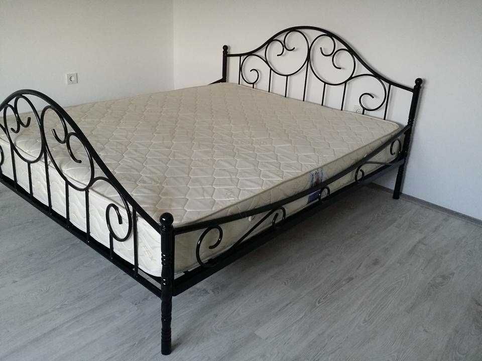 mobilier metalic , scaune, paturi, mese