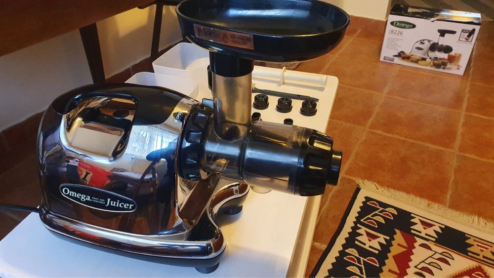 Storcator de fructe si legume OMEGA