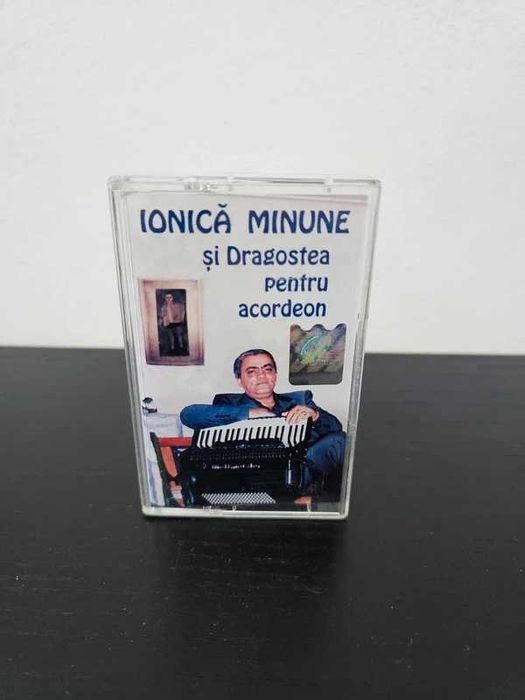 Caseta Ionica Minune si Dragostea pentru Acordeon