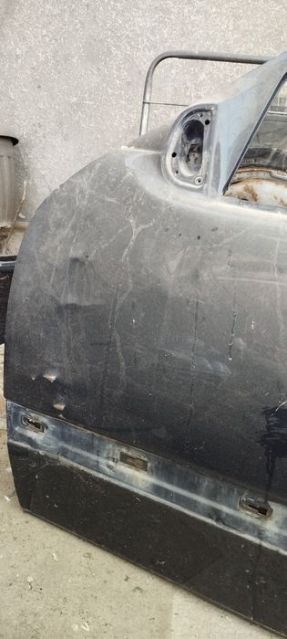 W210 ga eshik sotiladi