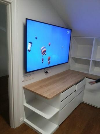 Мастер по подвески телевизора