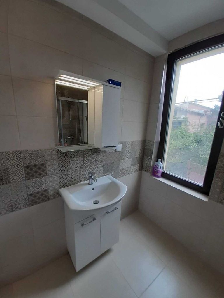 Дава се под наем Тристаен апартамент в София, Витоша - 95 кв.м за 750 € - Снимка #10