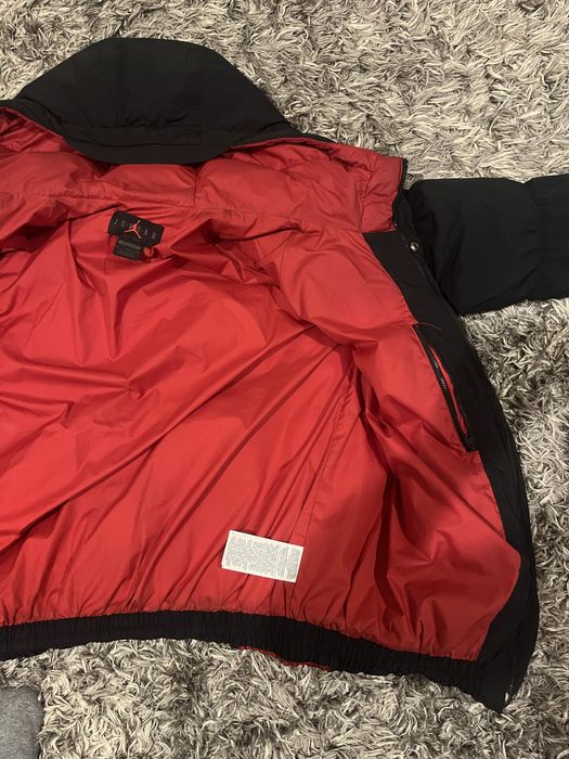 Geaca Jordan Essentials Marimea M