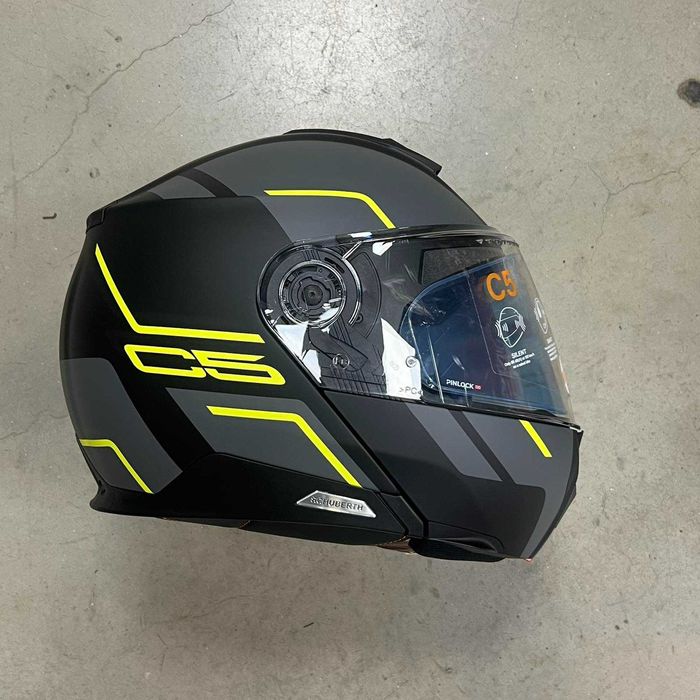 *РАЗПРОДАЖБА* Каска SCHUBERTH C5 MASTER YELLOW от 1499лв -  Код: 37012