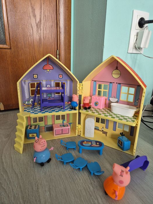 Рера pig сетове играчки