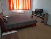 Inchiriez garsoniera decomandata Bdul Bucuresti