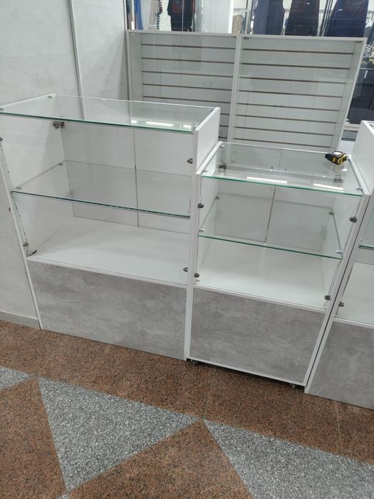 Продам ветрина для ювелира