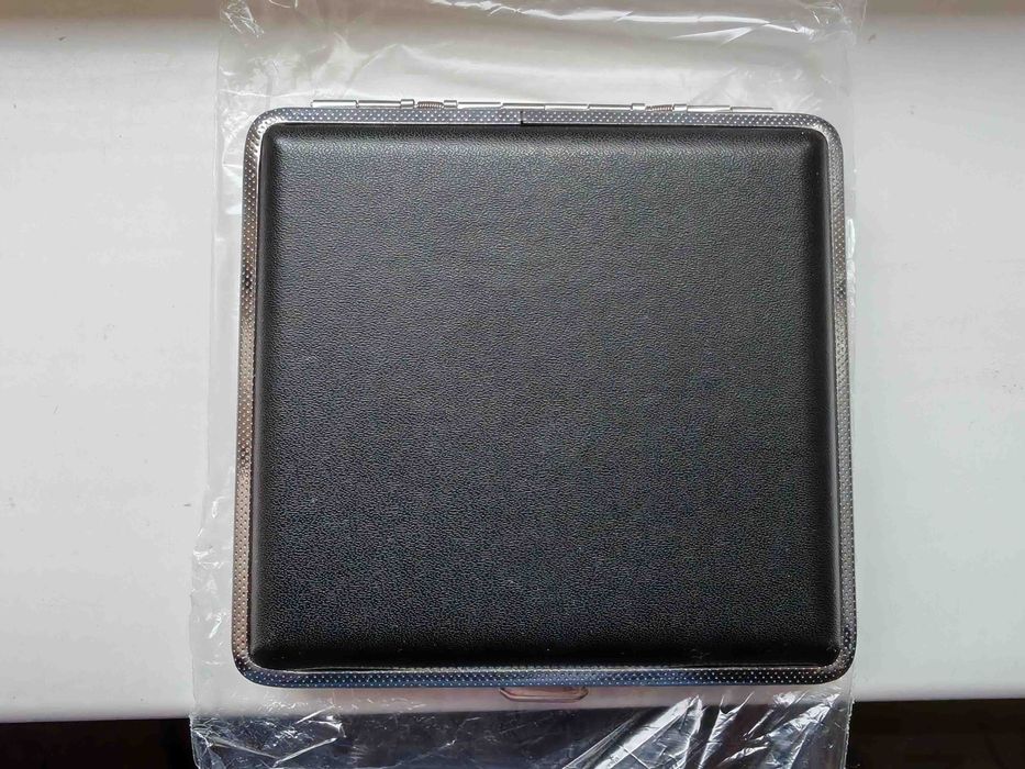 металлический портсигар для стандартных