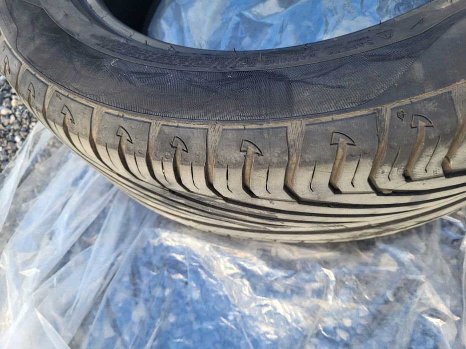 Anvelopă Uniroyal  vară 235/55 R 18