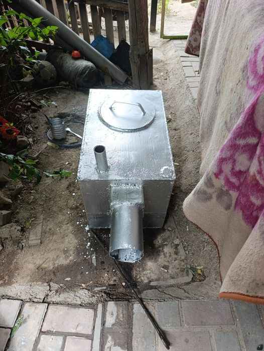 Продам чугунную печку