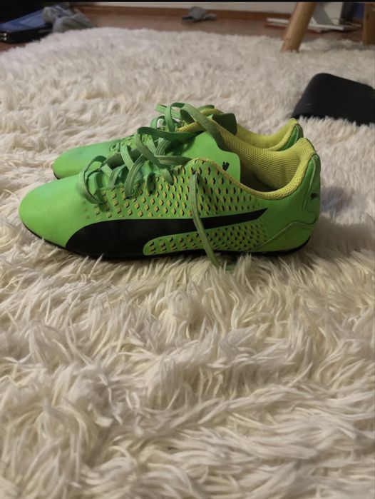 Ghete de fotbal puma copii