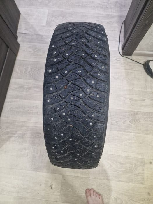 Продам Зимние шины