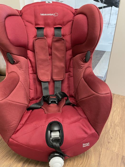 Столче за кола Bebe Confort (9-18кг) ISEOS IsoFix